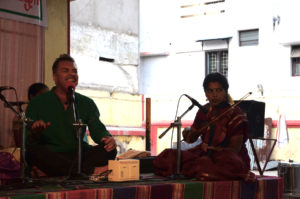 Andrea Camerini IperaCanto vibrazionale Mantra Yoga Bajan